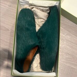 Luxurious Green Fur Women's Shoes